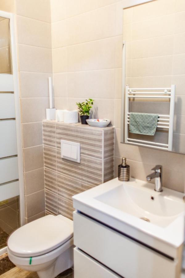Modern Studio In The Heart Of Yaş Dış mekan fotoğraf